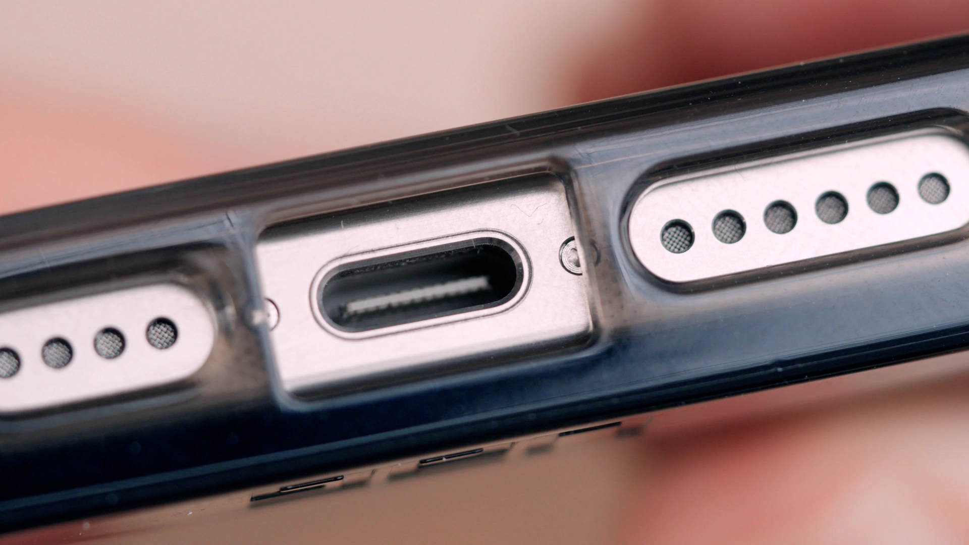 iphone-15-pro-max-etui